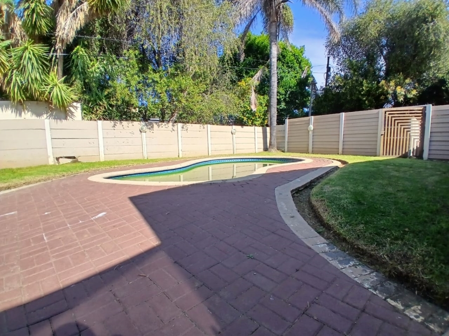 4 Bedroom Property for Sale in Jan Cillierspark Free State